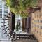 New Apt 34py 3min to Haeundae Beach LG StanbyMe & Styler Netflix & Sky Capsule - Busan