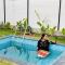 Aura Farms - Private Pool Cottages - Rāmanagaram