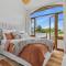 Riverview Homestead Luxury Pool and Spa Retreat
