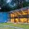 DLS Divine River Resort and Spa, Rishikesh - Rišikéš