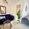 Relaxing Penthouse Suites by the Sea