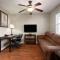 Eagles Den Suites Cotulla a Travelodge by Wyndham