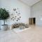 DVR 4 BR Apartment available in Downtown View 2 - Dubaj