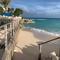 Beachfront Condo in St Lawrence Gap - 基督教堂市