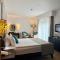 Arkin Palm Beach Hotel