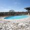 Hill Country Luxury 5BR w Pool & Casita - Кервилл