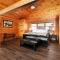 Spacious 4BR w Spectacular VIEWS HOT TUB - 赛维尔维尔