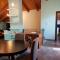 CONFINEDEISANTI Bed&Breakfast