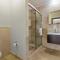PC410 - Pool View - Perfect for families or group - Close to Palm Beach - 2BR - Palm/Eagle Beach