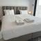 204 Lux Suites Level2 Tower 206