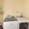 2 Mi to Branson Landing Quiet Home with Lake View - Брэнсон