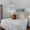Beachcrest 102