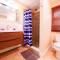 Stylish 3 bed, minutes to NYC!