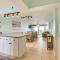 Panama City Beach Condo with Community Pool, Hot Tub - Panama City Beach
