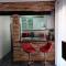 Casa Oasis Puertollano, una casa rural en Puertollano, agradable, con Piscina en zona tranquila