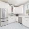 Stunning 2 Bedroom Apt in Historic Springfield