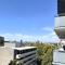 64 Sweeping Views EastPerth 2BR PoolPkg