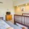 Condo with Lake Views 5 Mi to Branson Strip!