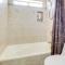 Lakefront Glendale Home with Pool, Boat and Fishing!