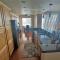 Deluxe Downtown Condo Close to Everything!