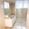 Peninsula Resort - Apartments by Gold Coast Holidays