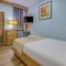 Airport Suites Hotel
