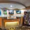 Howard Johnson Plaza by Wyndham by the Falls Niagara Falls