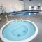 Super 8 by Wyndham Medicine Hat AB