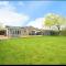 "Tranquil Village Hideaway Bungalow"near Kings Lynn