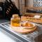 Spacious 1-Bedroom Home with free private parking - 斯旺西