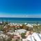 PRIME Location! 60 Steps to PRIVATE BEACH ! Manasota Key!! - إنغلوود