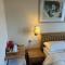 Oakwood Bed and Breakfast Heathrow