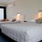 Baybrook Motor Inn