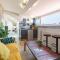 Homelivia, ATTIC ROOM -Mansardé sous les toits de Nice