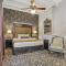 Place DArmes Hotel