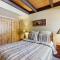 Streamside Townhome - Kings Beach