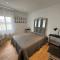 Apartamento En Primera Linea De Mar, Roses AV-06