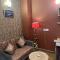 Skyline Escape Stylish Studio Apartment with Stunning City Views - 诺伊达