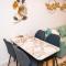 Lazuli Sea View Beachfront Ap 21