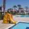 Long Beach İskele Royal Sun