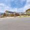 Eden Townhome with Mtn View and Shuttle to Powder Mtn! - Eden