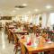 Radio Hotel Resort & Convention