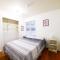 Spacious Apt near NYC 6BR Family-Friendly & Modern Amenities - 泽西市
