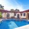 Casa Amistad - Entire residential home with pool