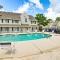 Couples Retreat with Pool Access in Myrtle Beach! - Myrtle Beach