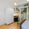 Acacia Private Rooms & Studios