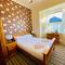 Carlton Hotel - 尚克林