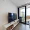 Cosy and Relaxing Sun & Sea Facing Studio, High Floor, in E1 - Gibraltar