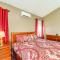 3 Mi Beech Mtn Resort Cozy Studio with Deck and View! - Beech Mountain