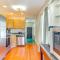 1 Block to Dtwn Seneca Falls Apartment with Yard! - سينيكا فولز
